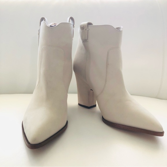 Sam Edelman Neomi Cream Pull-on Booties Sz 8 - Picture 11 of 15